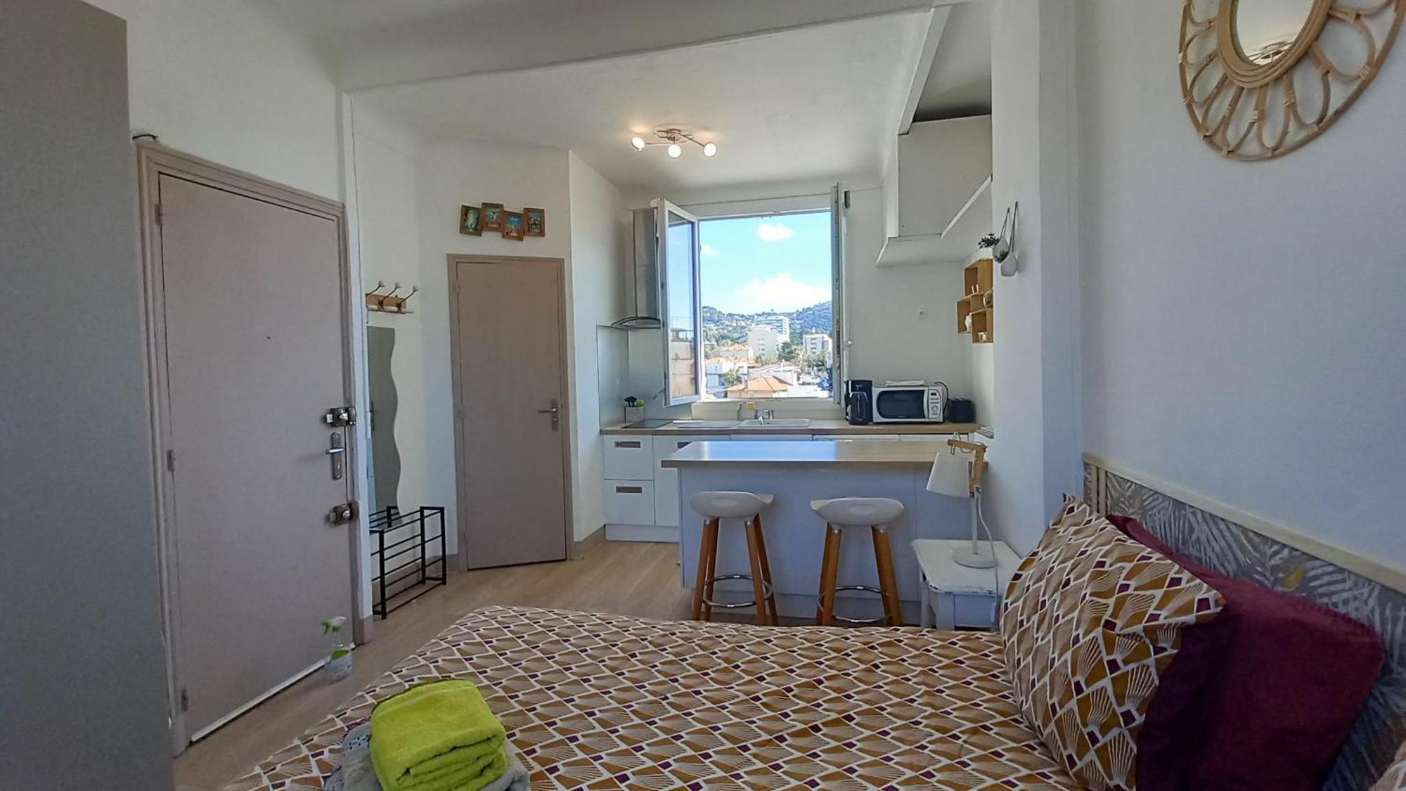 Palais Gounod Apartment Кан Екстериор снимка